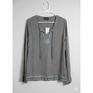 Cruel Women's Long Sleeve Embroidered Grey Blouse Size Small NWT